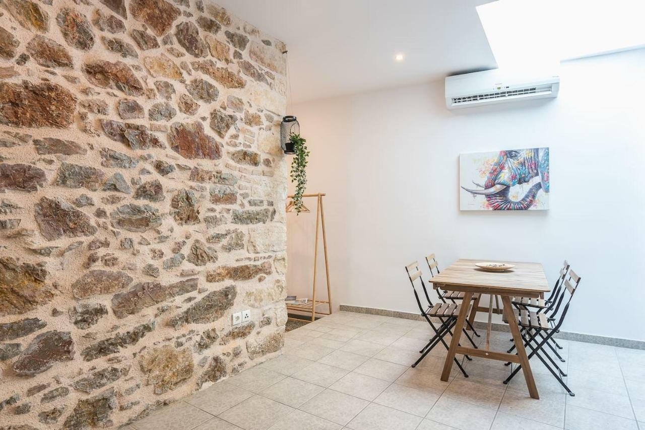 Apartamento Stone House Under Acropolis Atenas Exterior foto