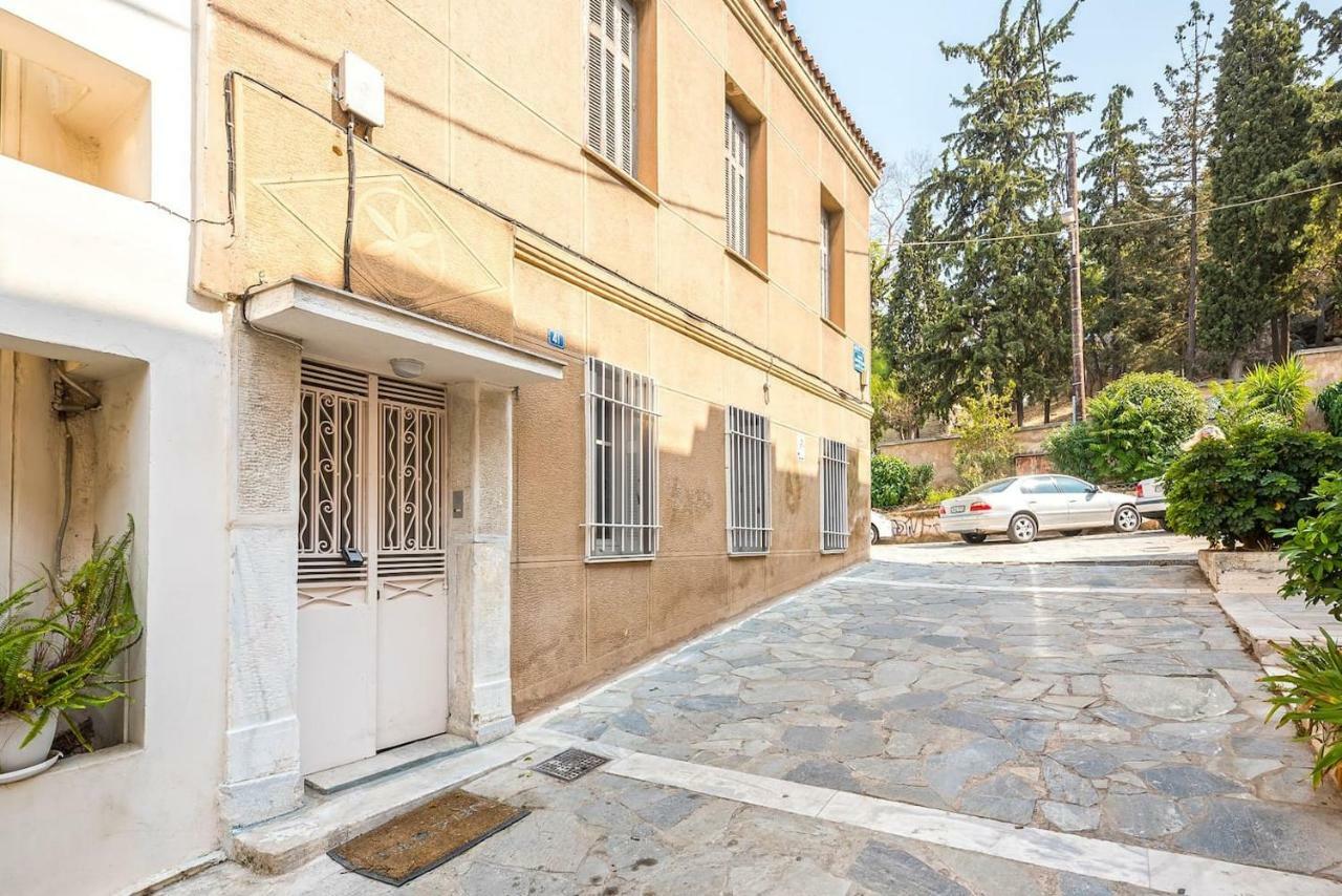 Apartamento Stone House Under Acropolis Atenas Exterior foto