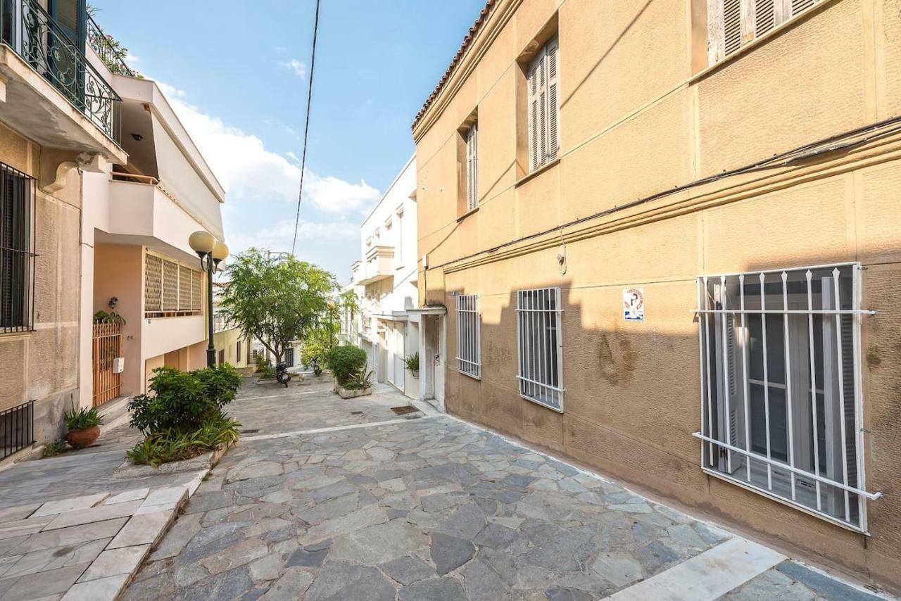 Apartamento Stone House Under Acropolis Atenas Exterior foto